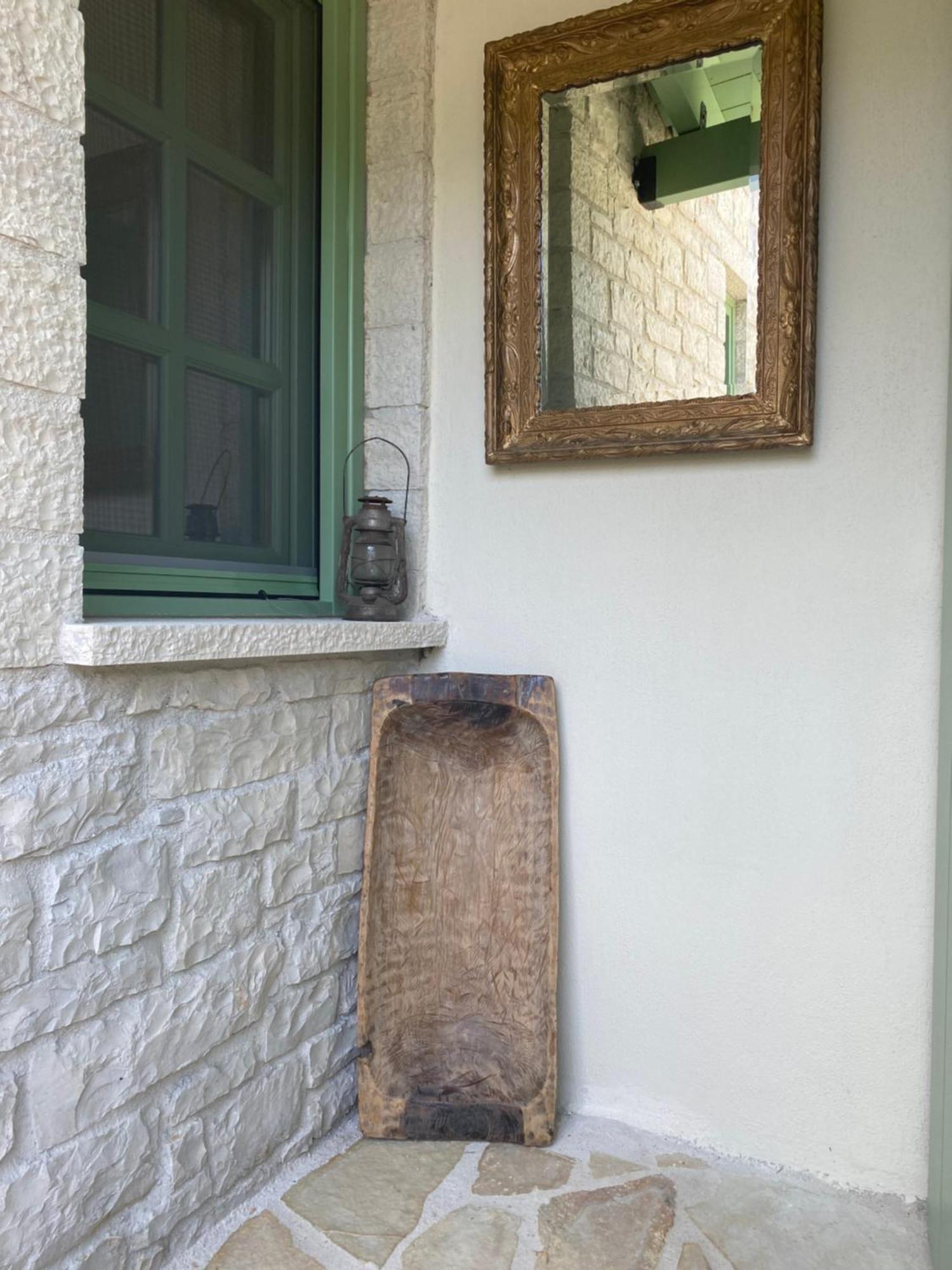 Apartamento Aristi Boutique Stonehouse With Attic Exterior foto