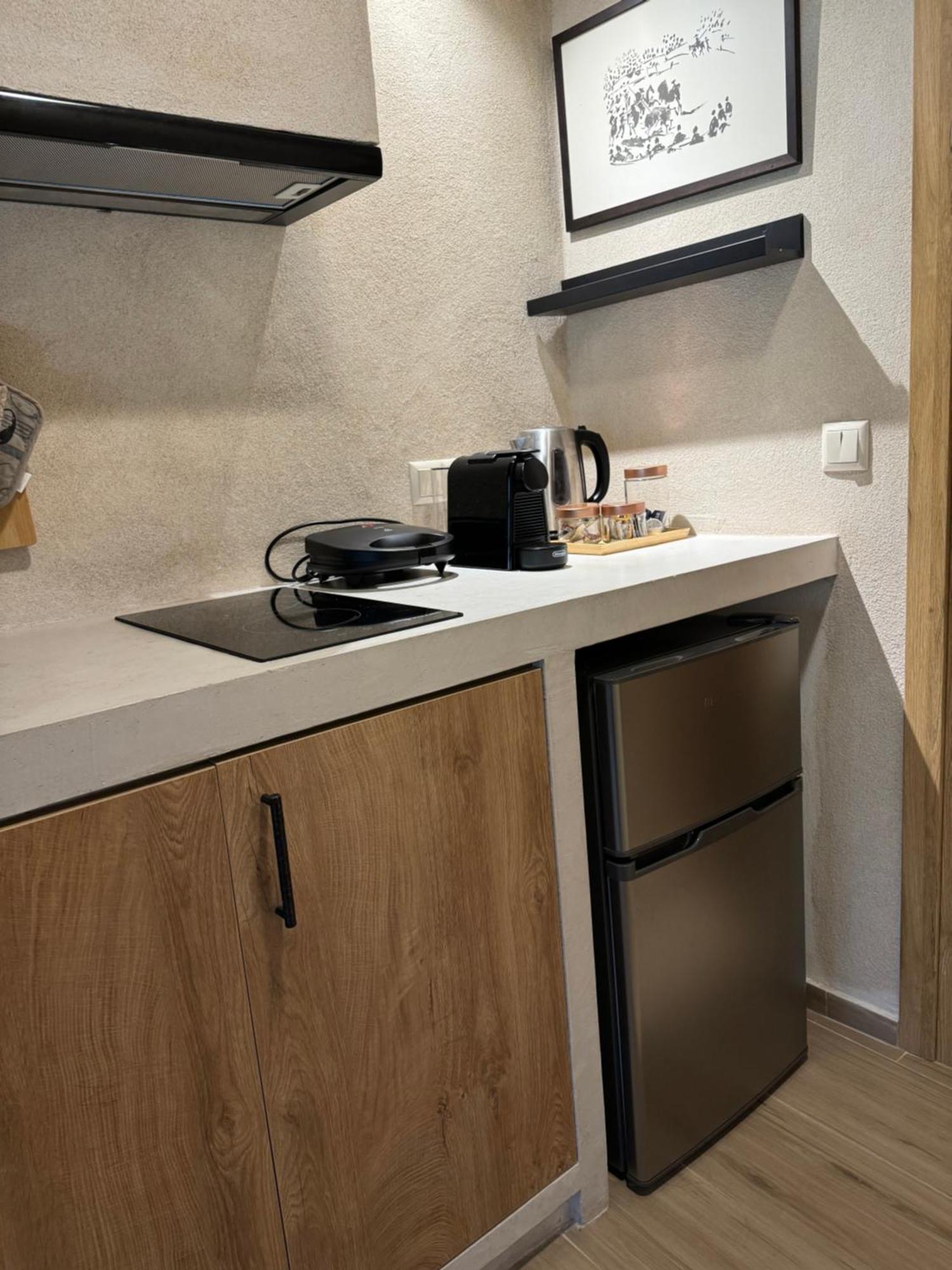 Apartamento Aristi Boutique Stonehouse With Attic Exterior foto